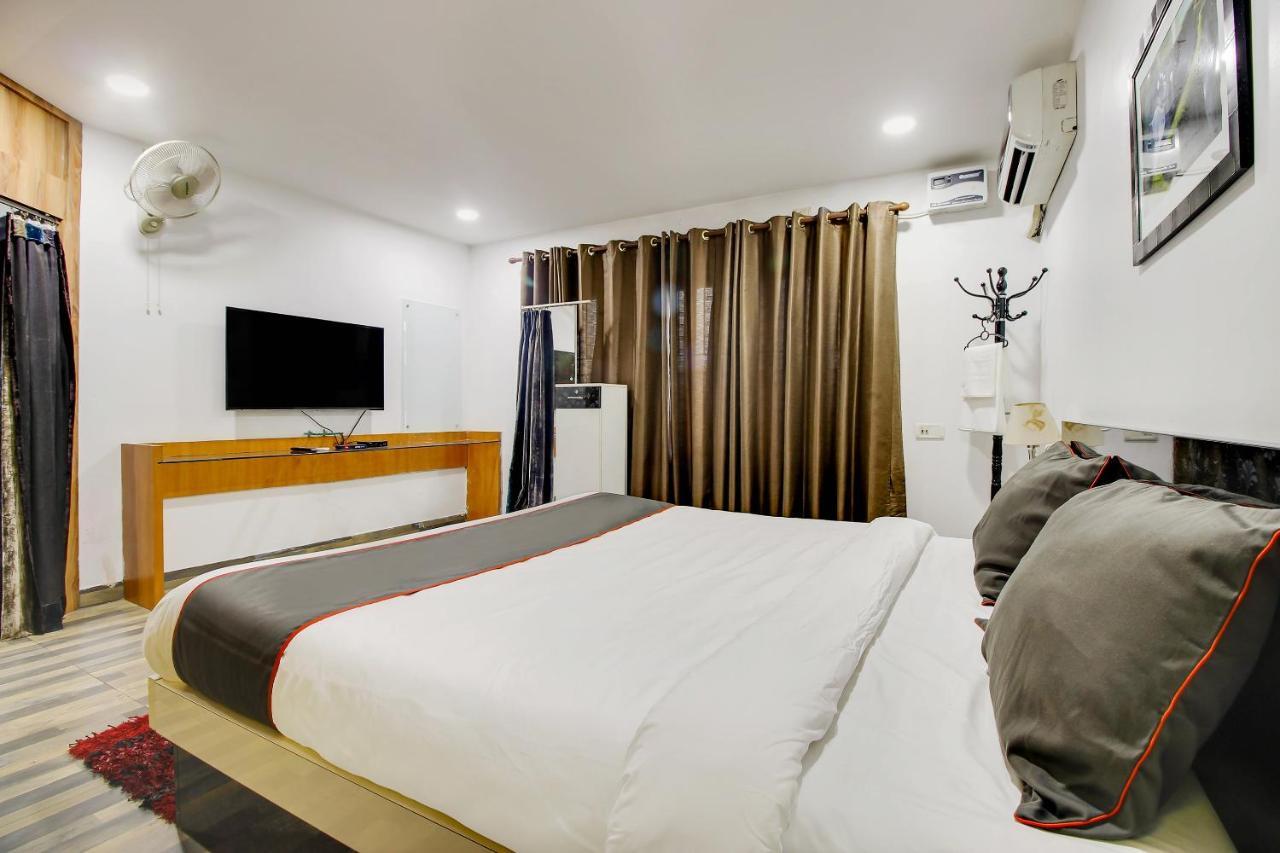 Oyo 2794 Hotel Plaza Inn غاواهاتي المظهر الخارجي الصورة